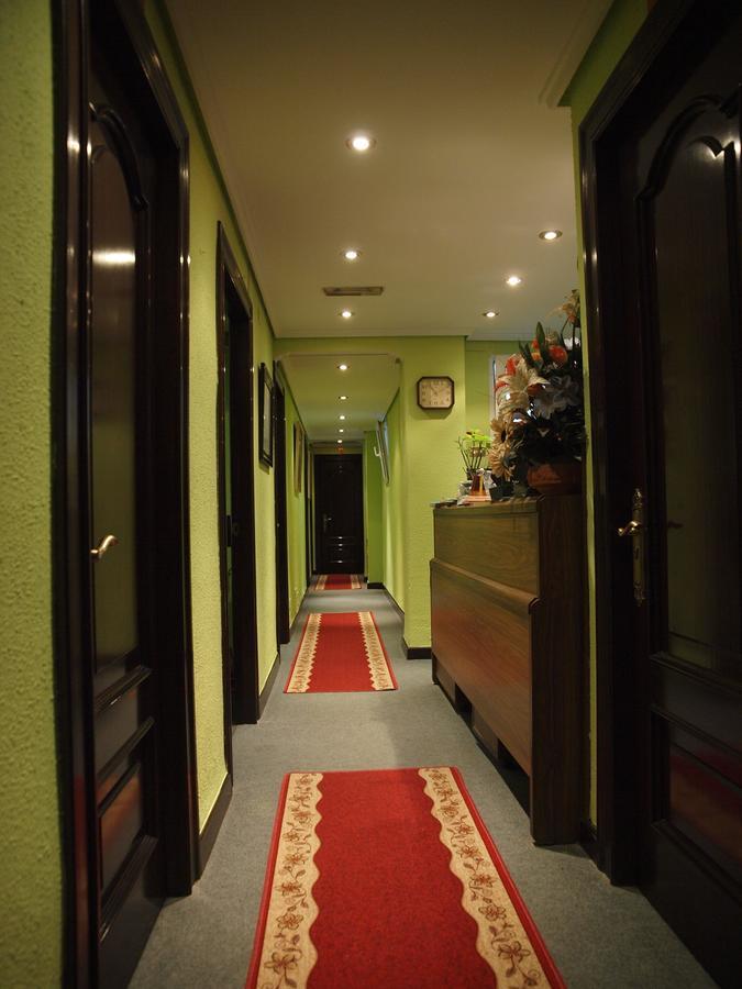 Hotel Paris Χιχόν Εξωτερικό φωτογραφία