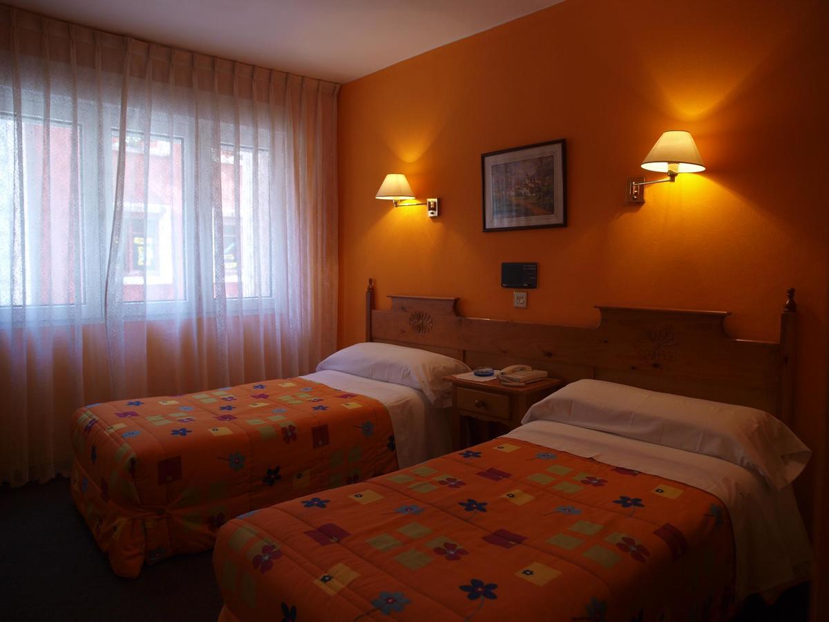 Hotel Paris Χιχόν Εξωτερικό φωτογραφία