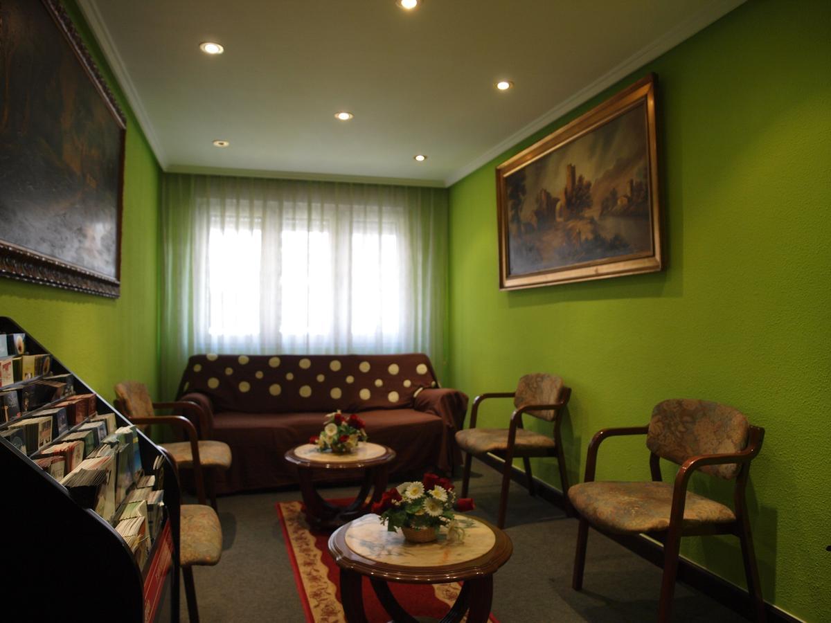 Hotel Paris Χιχόν Εξωτερικό φωτογραφία