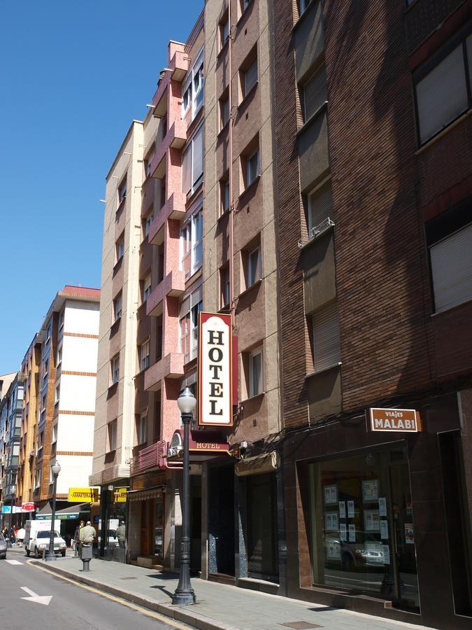 Hotel Paris Χιχόν Εξωτερικό φωτογραφία