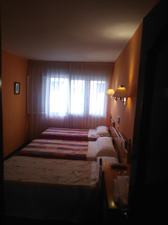 Hotel Paris Χιχόν Εξωτερικό φωτογραφία